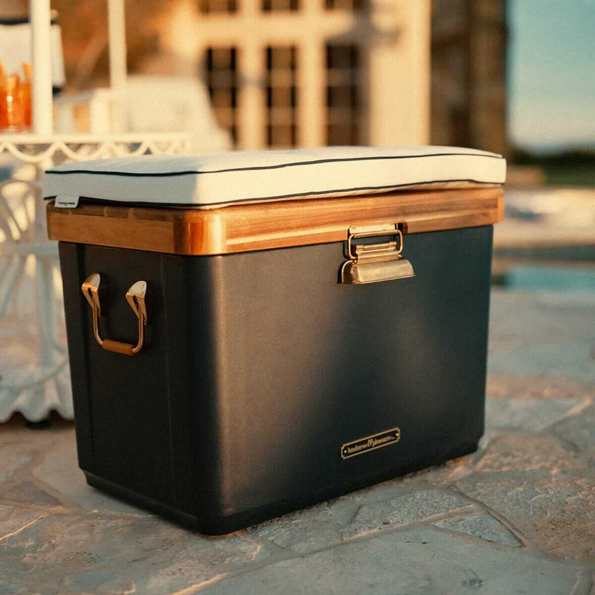 Hemingway Cooler - Vetted